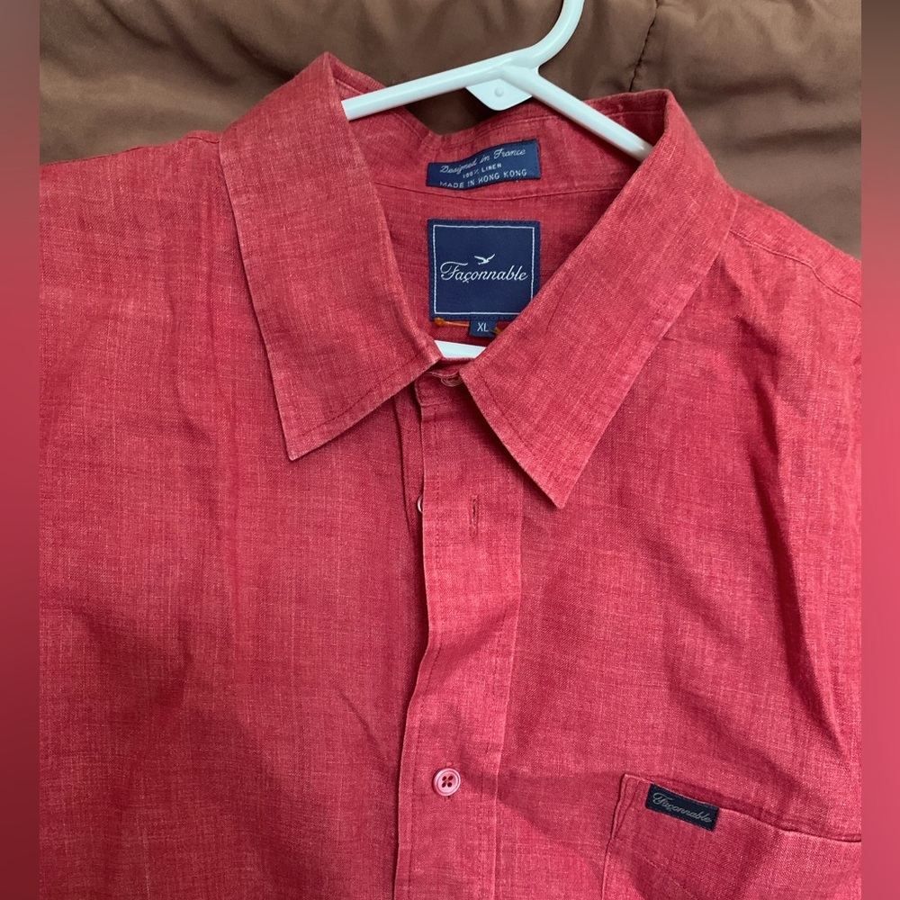 Red long sleeve Fanconnable dress shirt.